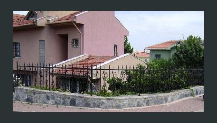 Bahçe Korkuluğu