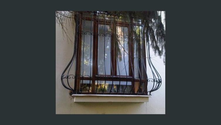 Pencere Korkuluğu
