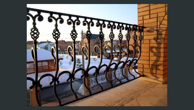Balkon Korkuluğu