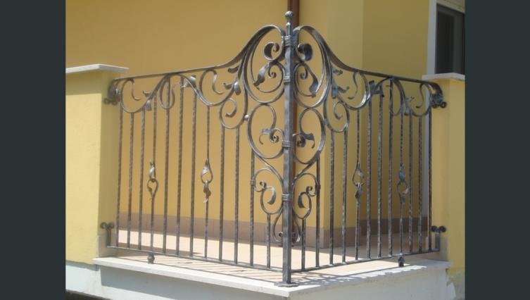 Balkon Korkuluğu